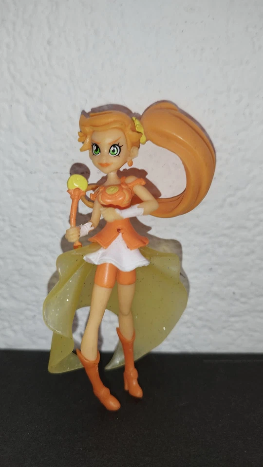 LOLIROCK Auriana Princess Figurine Disney Quick Original figure france exclusive - Photo 1/1