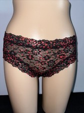 Victoria's Secret CHEEKY CHEEKY Panties Black Red Heart Lace Size M dium  416