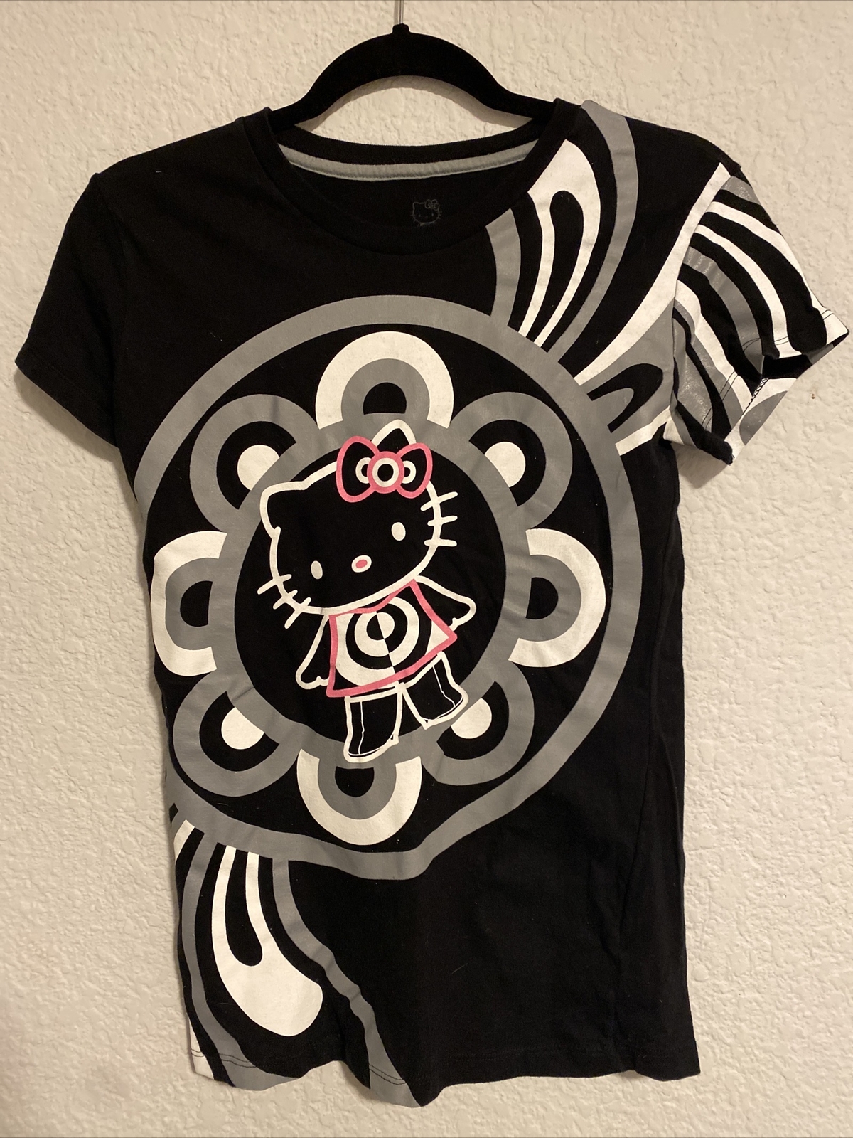 Picture 1 of 11