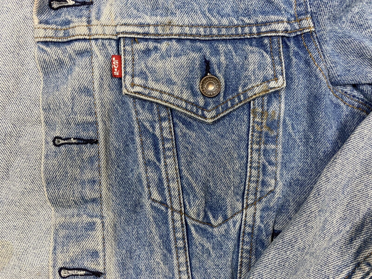 Vintage 90s Levis Denim Trucker Jacket Faded Stonewash USA Western
