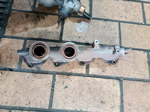 Peugeot 807 Citroen C5 II RC RE 2.2 HDI Abgaskrümmer 9681890680 Abgas Krümmer