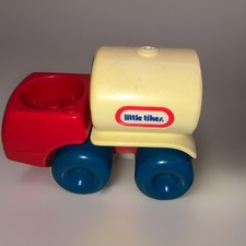 Vintage Little Tikes Toddler Tots Chunky Gas Truck Red Cad White Tank TIP BROKEN