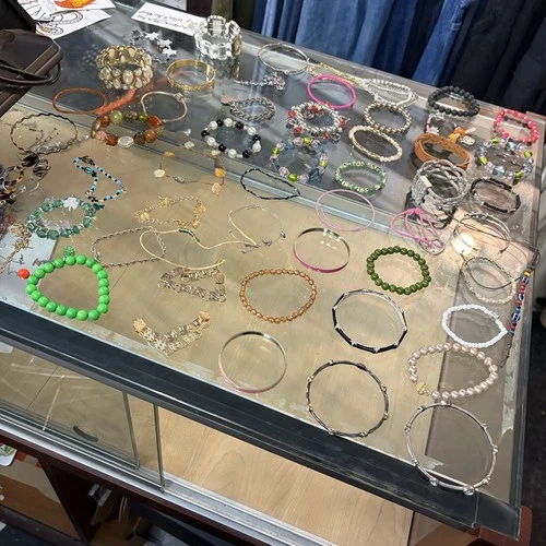 Lot Of 53 Costume Jewelry Bracelets Stretch Bangles Charm Vintage Modern Retro