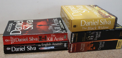 Daniel Silva--2 books (Kill Arrest, English Assassin), 2 CD audiobooks