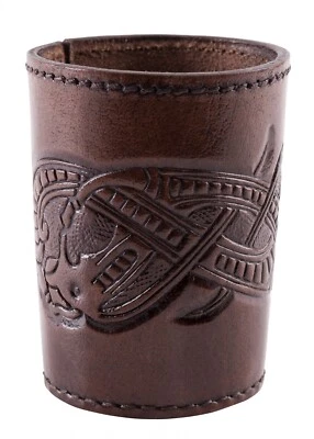 ULFBERTH Battle-Merchant Wikinger Würfelbecher aus Leder, geprägtes Drachenmotiv, braun