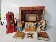 1947 Excel JOLLY THEATRE 16mm Projector Stage Screen Film!!!!!