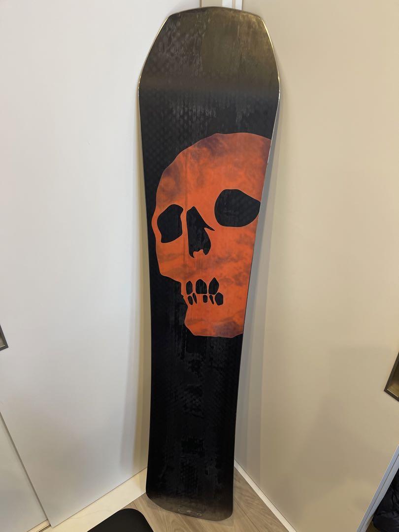 キャピタ THE BLACK BOARD OF DEATH 17-18 s-l400.jpg