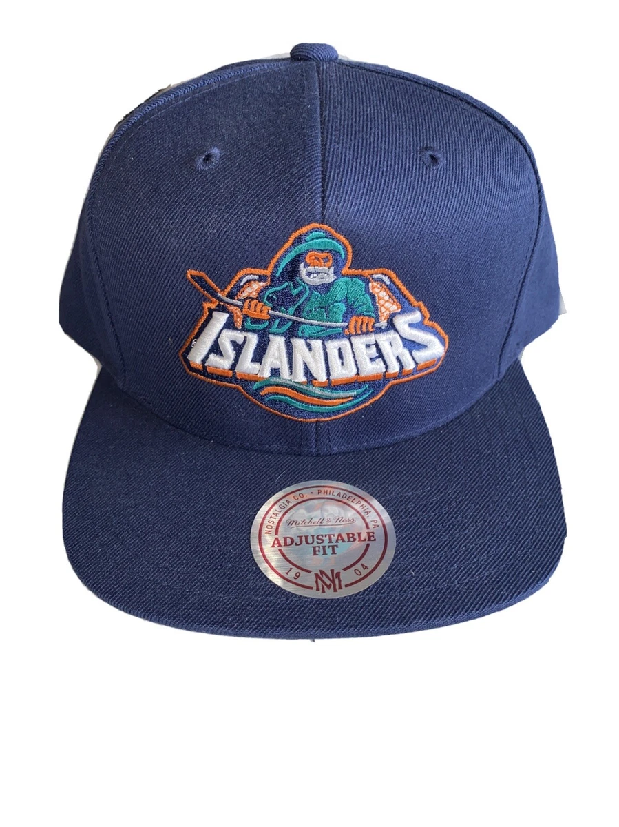 MITCHELL & NESS NEW YORK ISLANDERS BASEBALL CAP