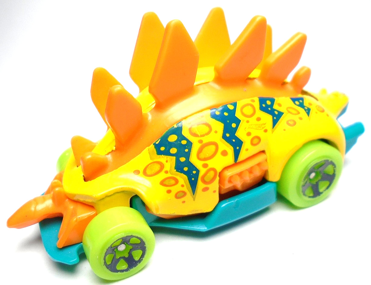 2019 HOT WHEELS MOTOSAURUS YELLOW 1:64 DIECAST 3" DINOSAUR CAR W/ ORANGE & GREEN