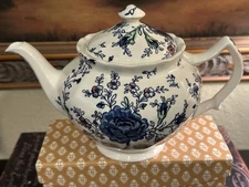 VERY RARE-Johnson Bros/ROSE CHINTZ-BLUE-Full Size Teapot/Lid-Excellent-England-