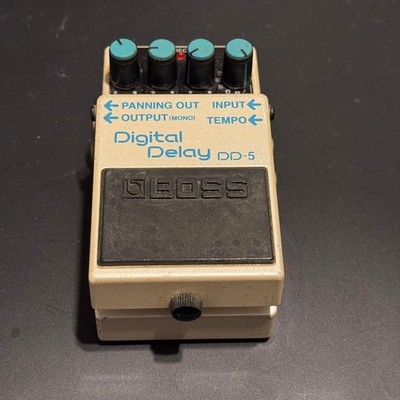 BOSS DD-5 Digital Delay Guitar Effects Pedal Musical Instrument Gear Used