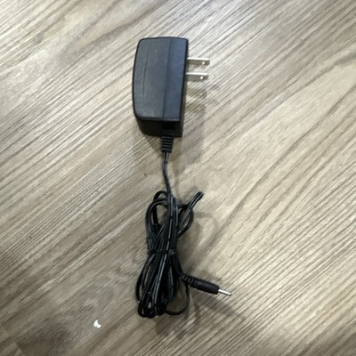 DVE Switching Adapter DSA-12G-12 FUS 100-240V 50/60Hz 0.5A