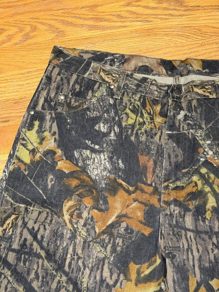Wrangler Pro Gear Realtree Hunting Camo Jorts Jeans PG001MO Mossy Oak Mens 40x10 - Image 3 of 4