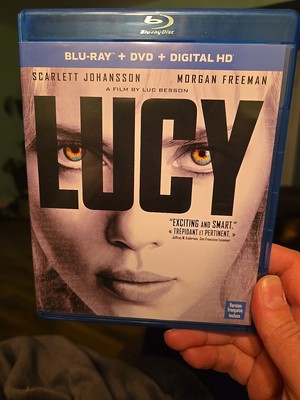 Lucy (Blu-ray/DVD, 2014, Canadian)