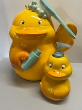 Circo Rubber Ducky Wastebasket / Canister Circo Hinged Trash Can