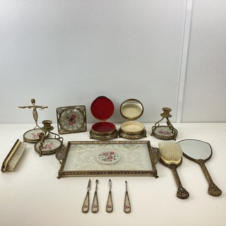 Antique Gilt Vanity Dresser Set (Made In England) Floral Brush Clock AP#550