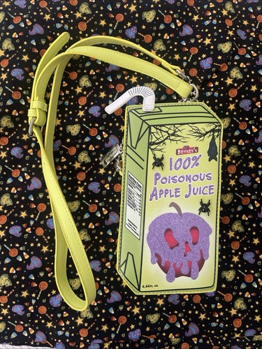 Betsey Johnson Purse Crossbody Bag 100% Poisonous Apple Juice Box Halloween 🎃