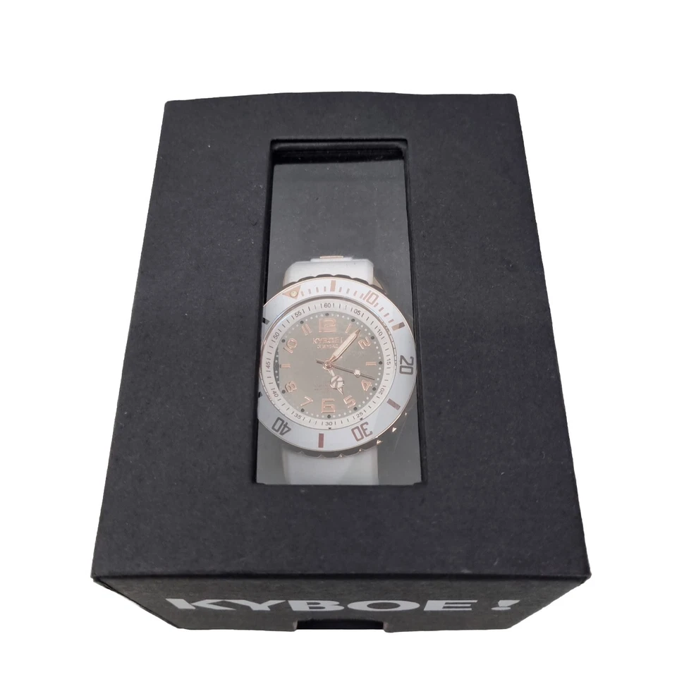 ¡KYBOE! Nuevo reloj de pulsera Giant 40 iluminado cuarzo blanco y oro rosa correa de plástico Foto 3 de 4