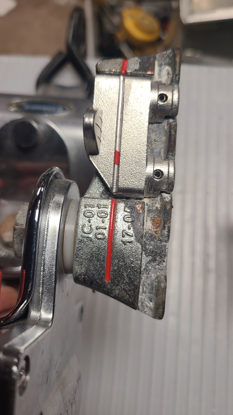 Q’STRAINT SET OF 4 QRT Max Retractors with LTrack fittings eBay