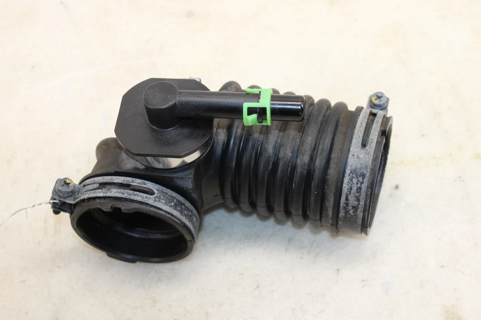 2009-2015 Mazda MX-5 Miata Air Hose Duct OEM LE103 - Image 3 of 4