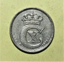 Denmark 25 Øre 1920 Extremely Fine + Coin - King Christian X