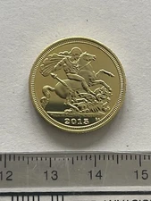 NEW 2015 BRITISH FULL SOVEREIGN 22CT GOLD PLATED QUEEN ELIZABETH II FREE CASE