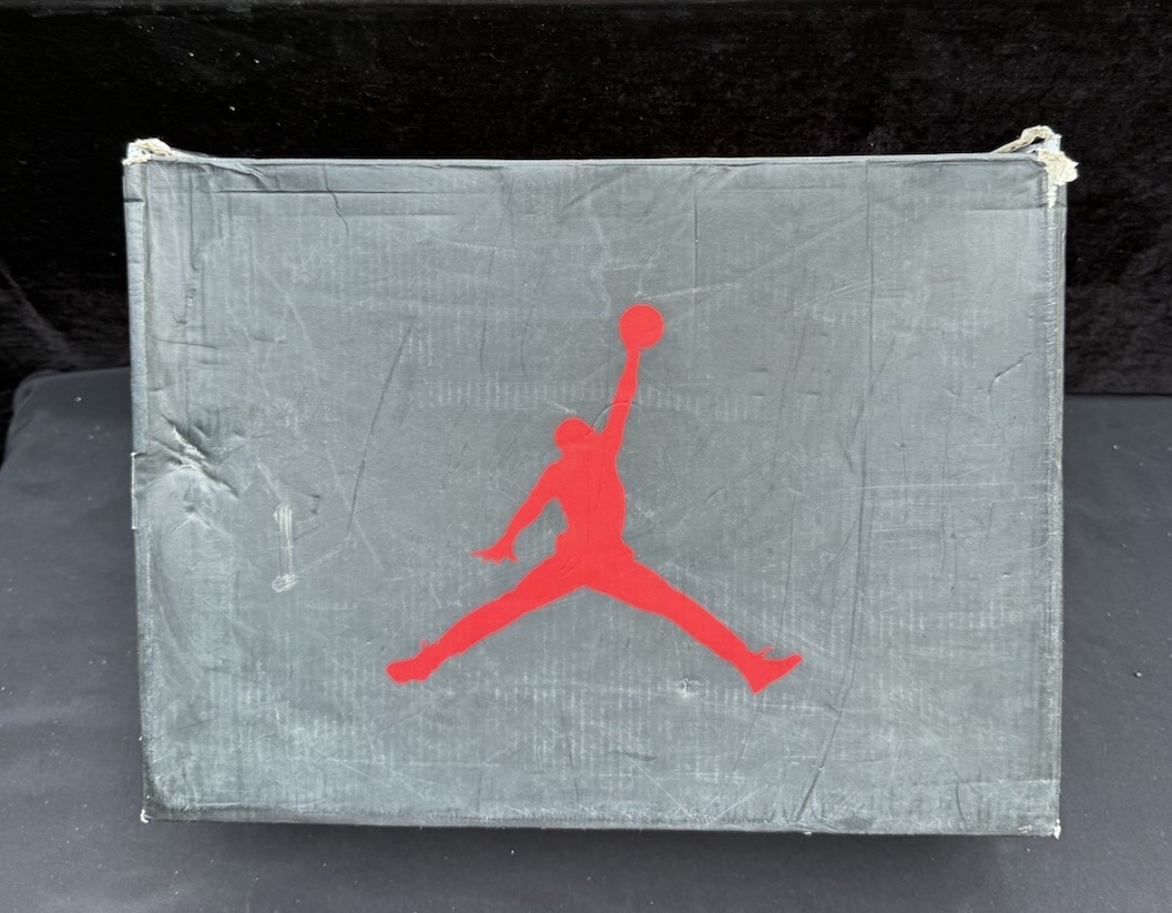 Vintage Nike AIR JORDAN 5 White & Fire Red Retro Men’s Size 13 Brand New! In Box thumbnail 3