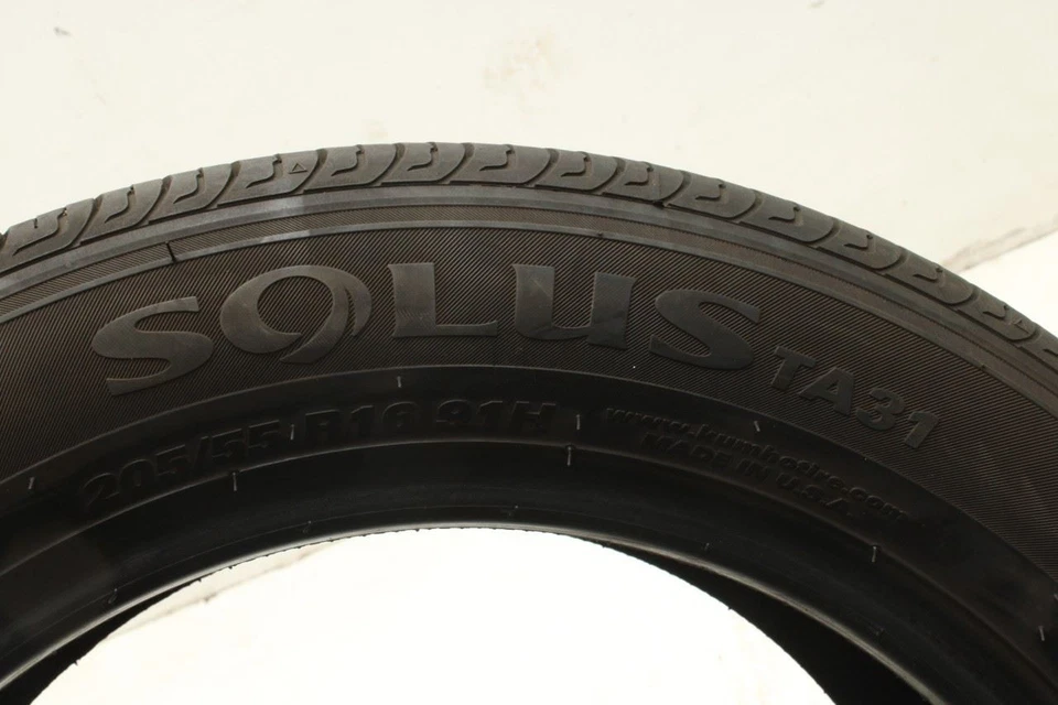 2023 Tire Kumho Solus TA31 205/55R16 91H R71090 - Image 3 of 4