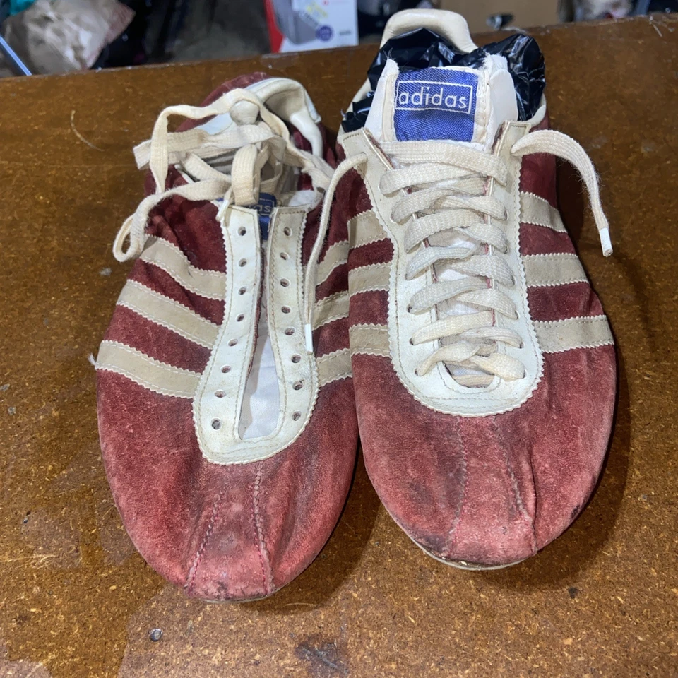 Vintage & Rare Adidas Titan Red Spike Track Shoes Made in West Germany Size:10 - Image 2 of 4