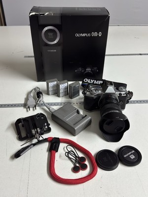Olympus OM-D E-M5 Mark II Kamera Mit 12-50 Macro (Kamera mit Focus Bracketing)