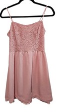 Vera Wang Dress Women Junior Size 5 Pink Princess Charming Flirty Flowy Lace