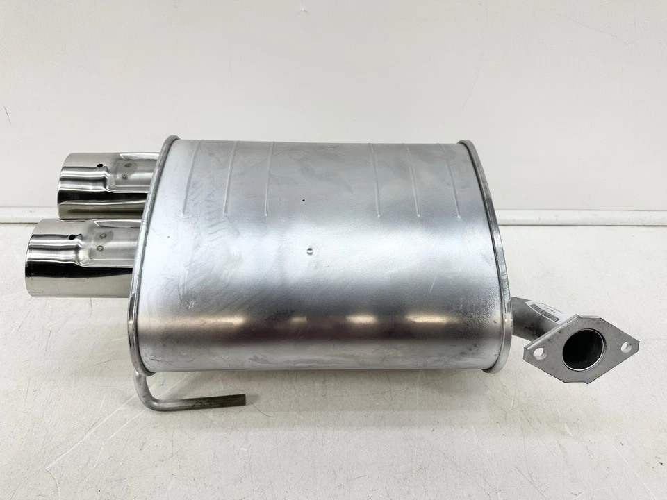 Silenciador derecho Subaru Impreza STI WRX 2011-2013 RH NUEVO OEM 44300FG592 Foto 4 de 4