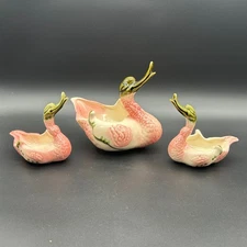 Vtg Hull Pottery Swan Family Trinket Planter Set of 3 Pink Green Airbrush USA