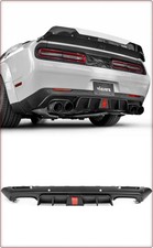 DIFFUSEUR ARRIÈRE / DIFFUSEUR ARRIÈRE AVEC LED POUR DODGE CHALLENGER 2015 - 2024