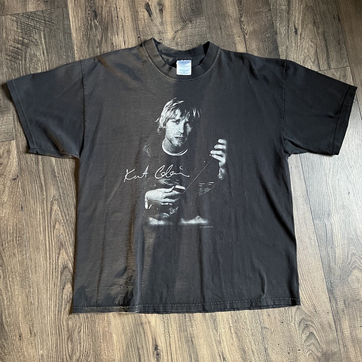 Vintage Kurt Cobain Guitar Portrait Signature Shirt Size XL Black 