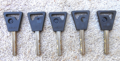 5  ABLOY  keys with plastic head