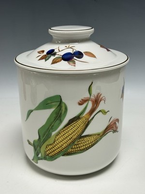 ROYAL WORCESTER EVESHAM GOLD PIECE LARGE CANISTER  9'' WITH LID ENGLAND
