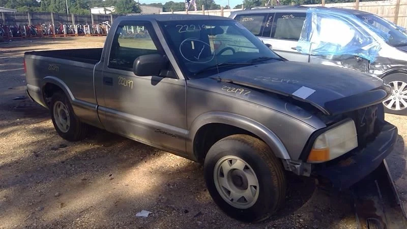 (LOCAL PICKUP ONLY) Passenger Front Door Chevrolet Manual Fits 98-05 BLAZER S10/ Foto 4 de 4