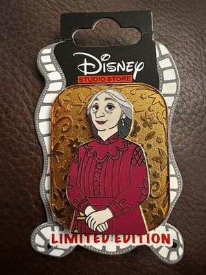 Disney Muttertag 2023 Oma Alma Encanto Pin DSSH LE 400