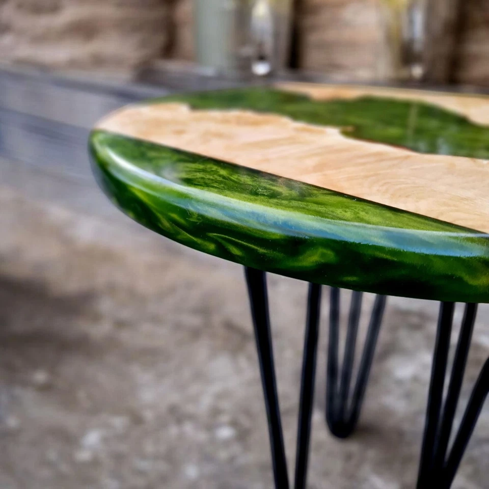 Coffee Table Green Resin And Maple Burl HANDMADE! FREE SHIPPING!! Legs included! - Image 3 of 4