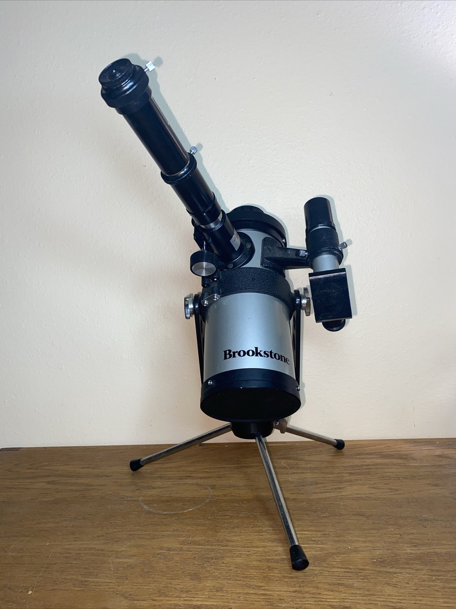 ASTRONOMICAL REFLECTOR TELESCOPE MODEL 323 FROM BROOKSTONE Japan