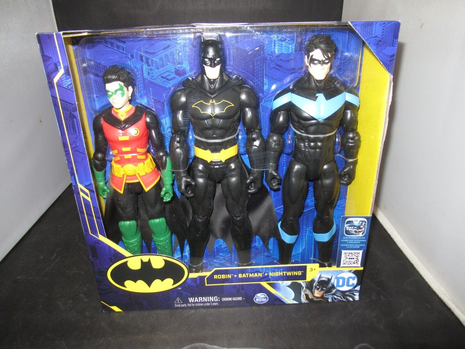 Batman 12-inch Action Figure 3-Pack with Robin, Batman, Nightwing, Kids  Toys for Boys Aged 3 and Up