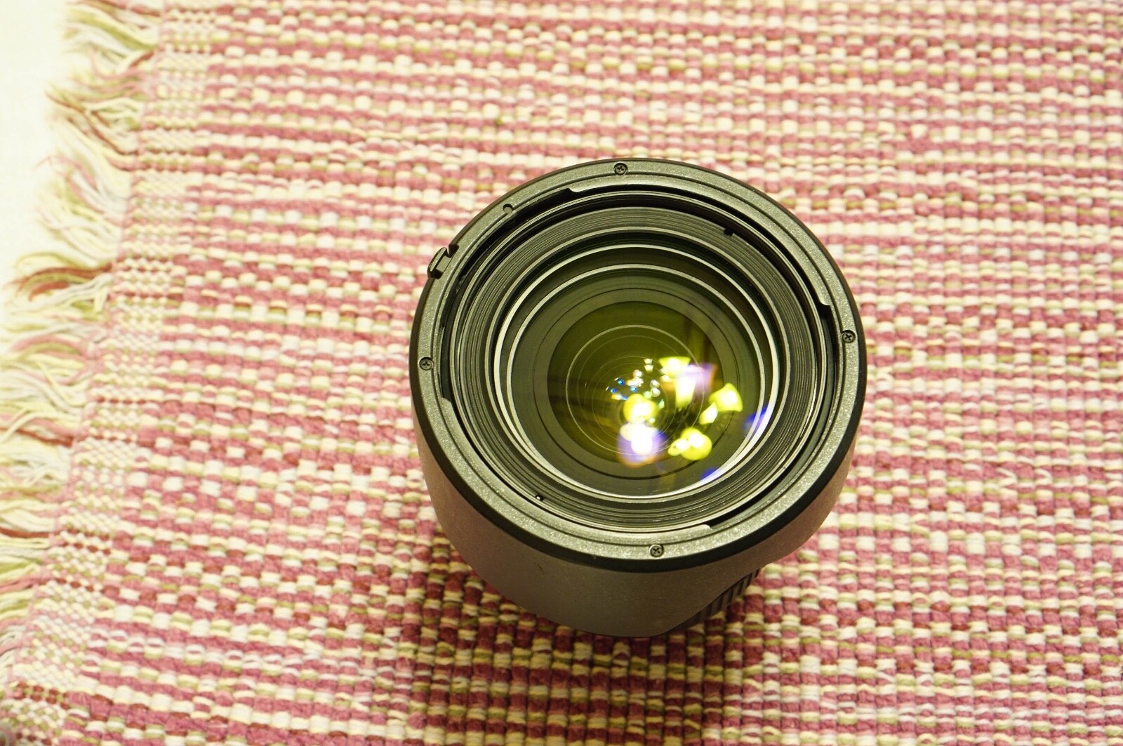 Canon EF 2470mm f/4L IS Zoom Lens excellent condition, w/hood and