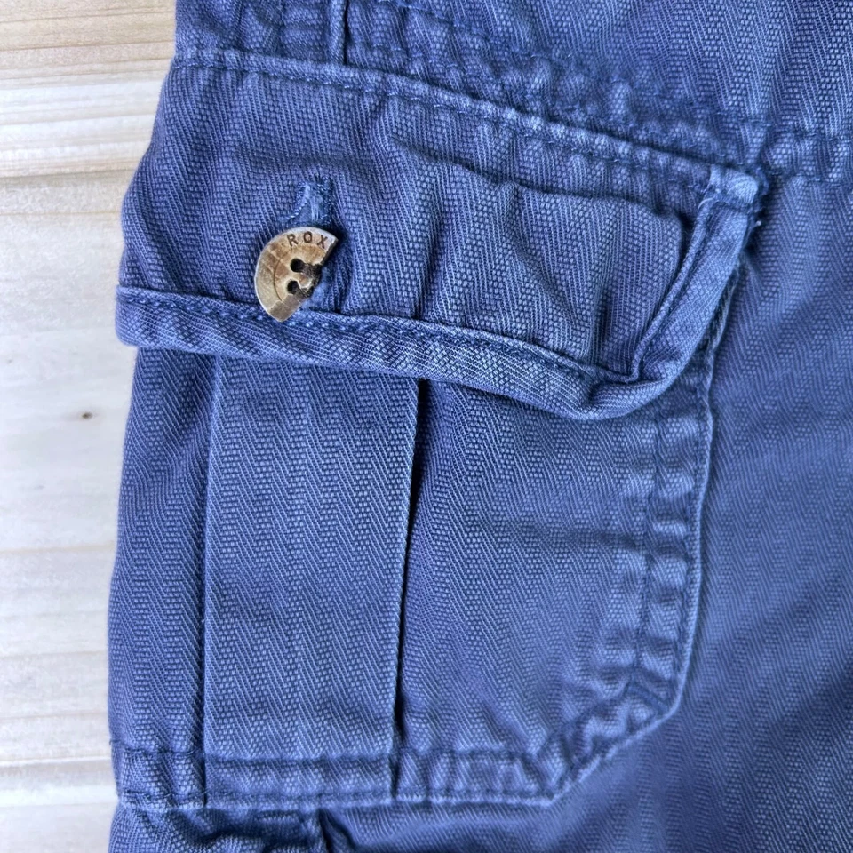 Roxy Shorts Womens Size 9 Blue Low Rise Cargo Shorts - Image 2 of 4