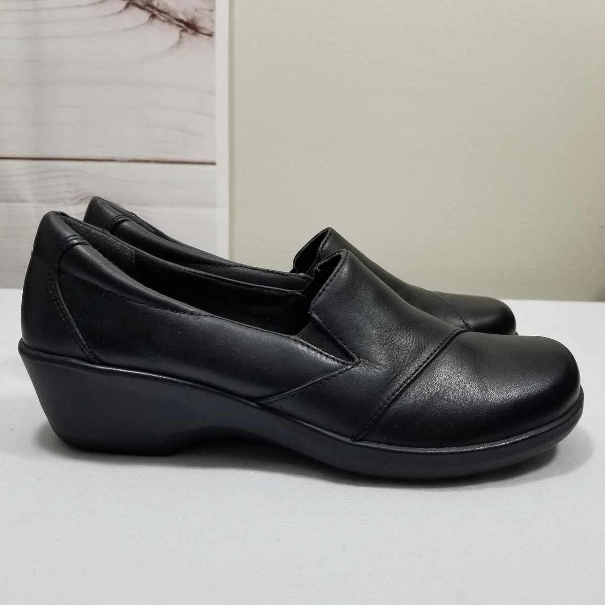 Clarks Collection Womens Esha Clair Slip On Wedge Loafers Size 9M Black