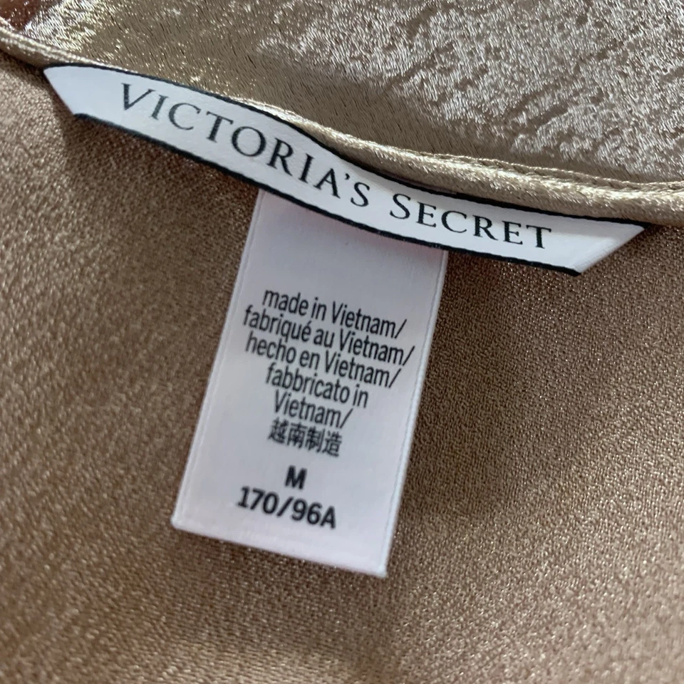 Camiseta sin mangas Victoria’s Secret Satén Cami Metálica Oro Rosa Arrugada M Salón Glam Foto 3 de 4