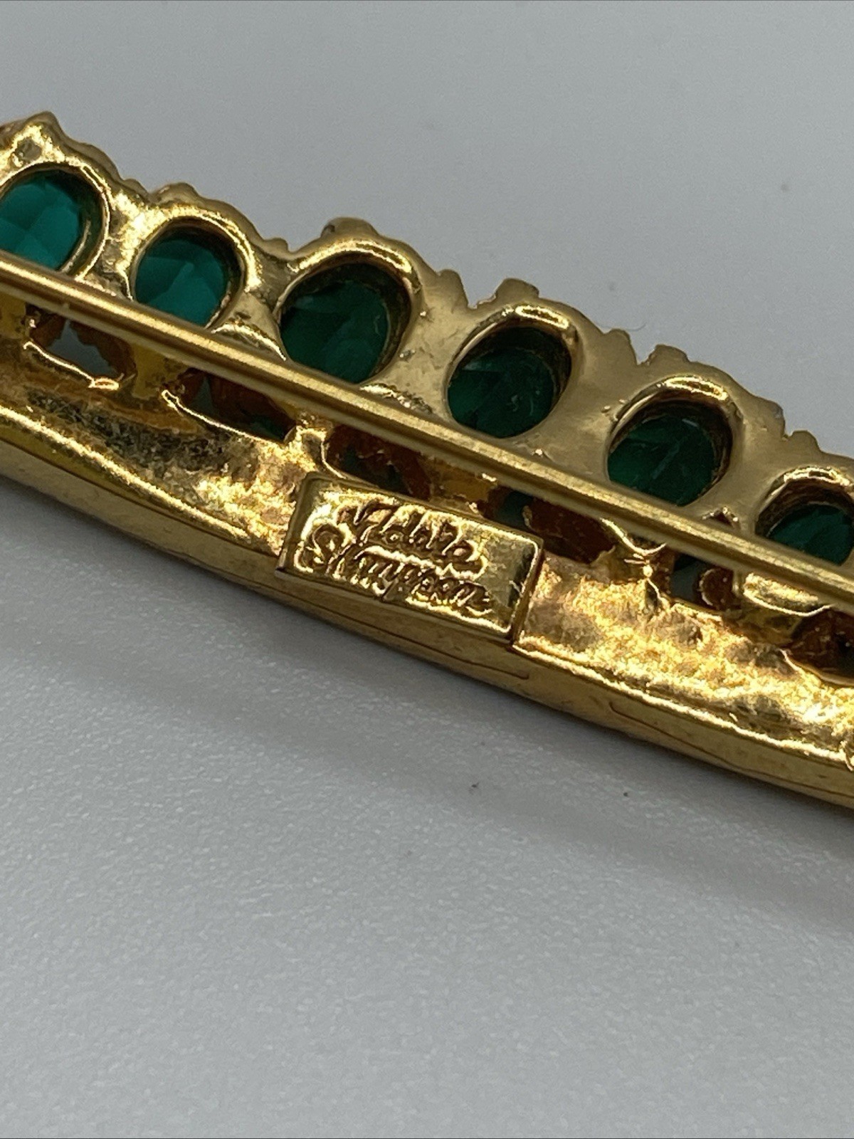 Exquisite Adele Simpson Vintage Green Cabochon & … - image 16