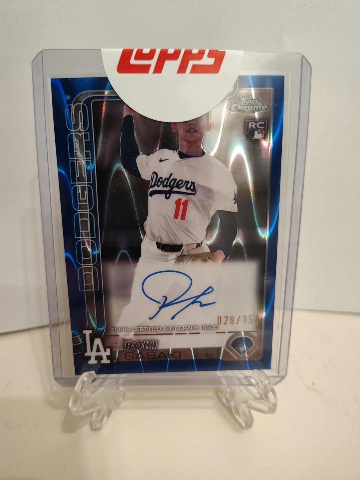 2025 Topps Chrome Roki Sasaki Rookie Auto Blue Refractor #/150 Dodgers