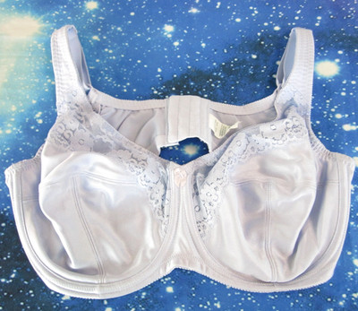 Cortland Venus, 7104, Purple Lavender Bra, Size 42D Underwired Lace Satin