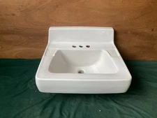 Vintage Mid Century 20x18 White Ceramic Bathroom Wall Sink Old Lavatory 435-25E